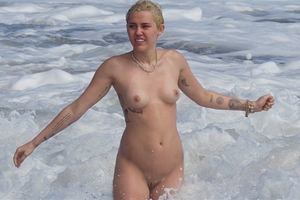 Miley Circus Nude 20
