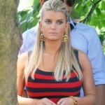 Jessica Simpson Goes Braless