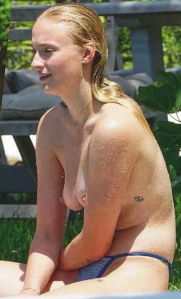 sophie_turner4.jpg
