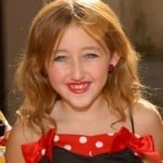 Video Of Noah Cyrus Singing And Dancing Like A Whore