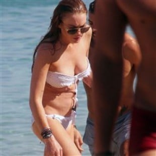 Hayley westenra bikini